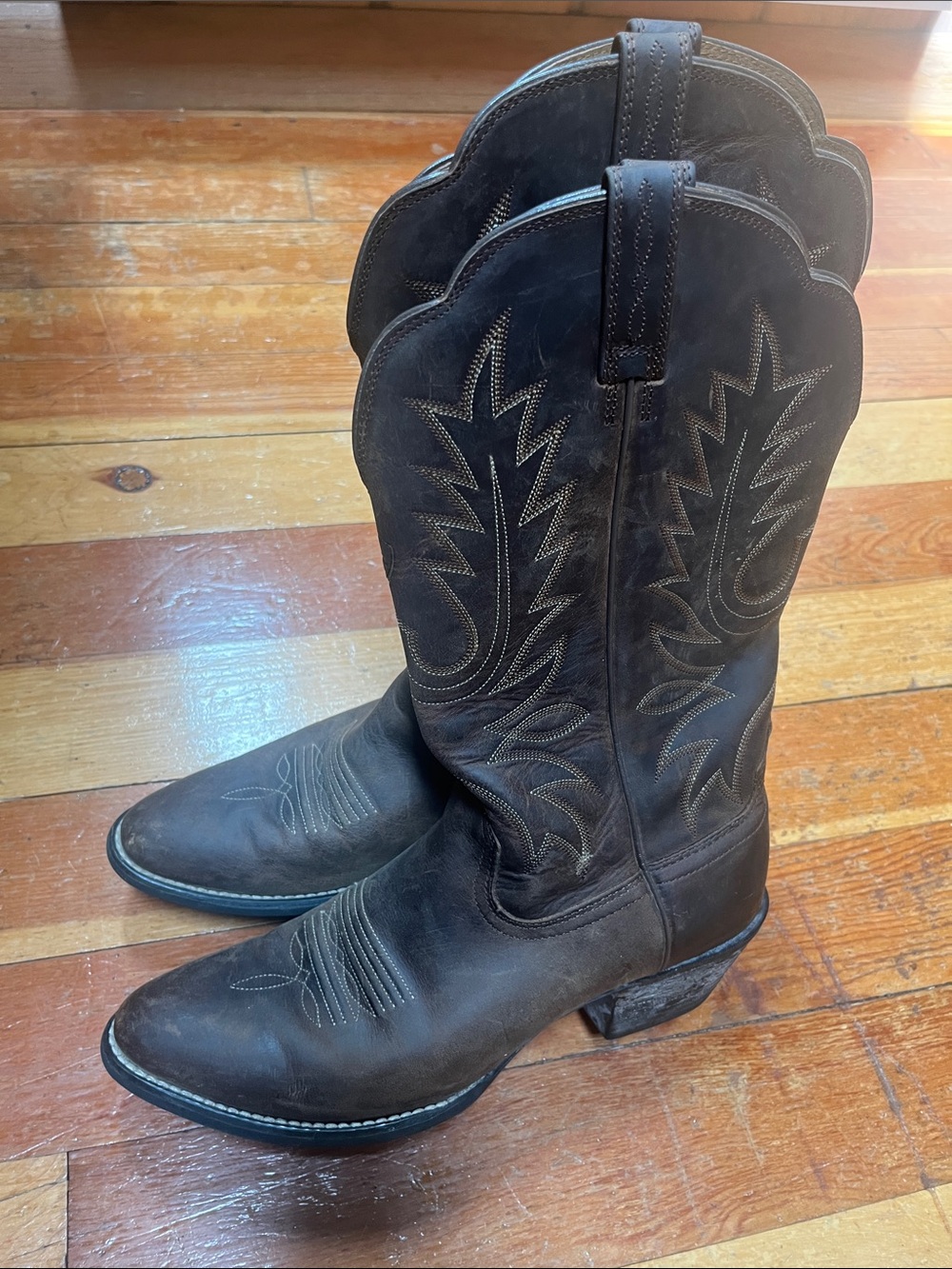 Ariat Dark Brown Leather Western Heel Boots